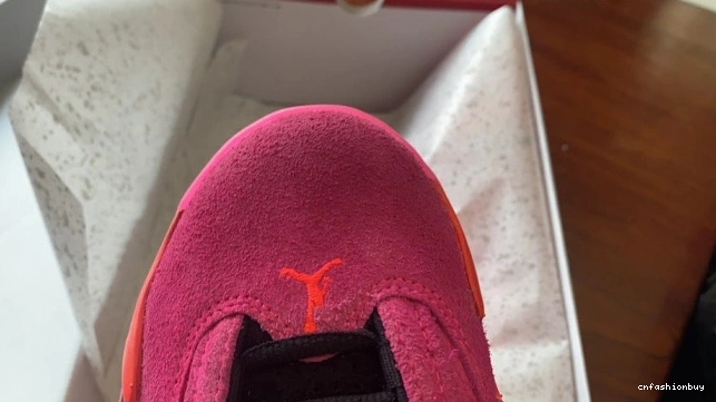 Shocking (W) Pink 14 Low Retro Jordan DH4121-600 0719